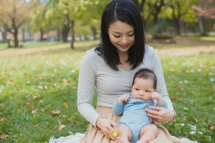 哺乳期媽媽四肢出現(xiàn)濕疹可不可以根治(圖1)