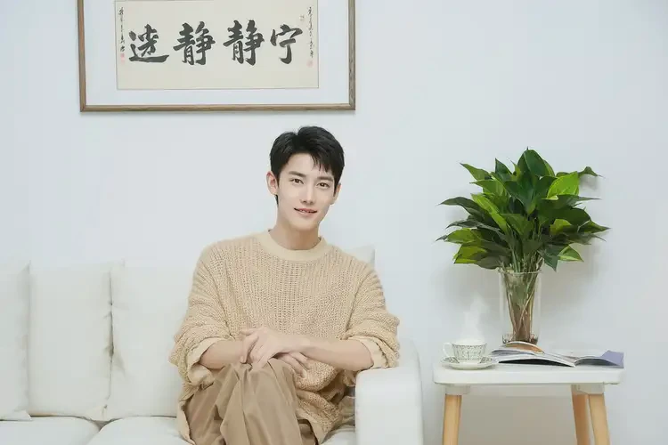 男生脖子上容易起濕疹可以治好嗎(圖1)