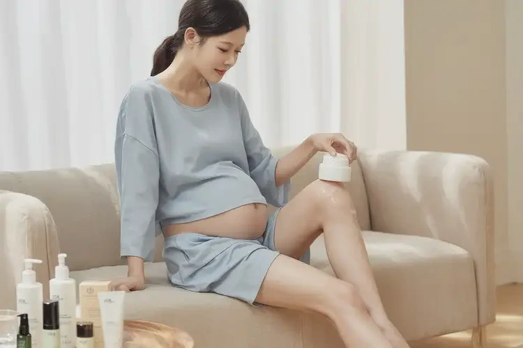 孕婦小腿上經(jīng)常起濕疹可以治好嗎(圖2)