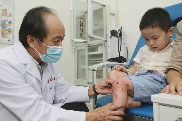 幼兒大腿上容易起濕疹可不可以根治(圖1)