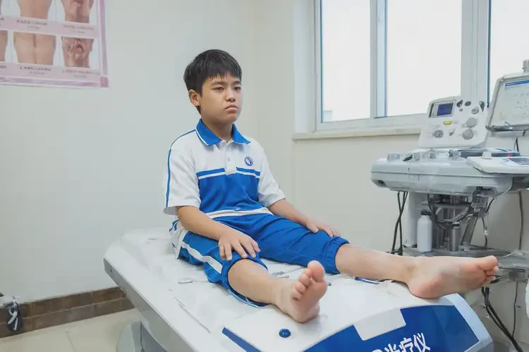 中學(xué)生腳上有濕疹可不可以根治(圖2)