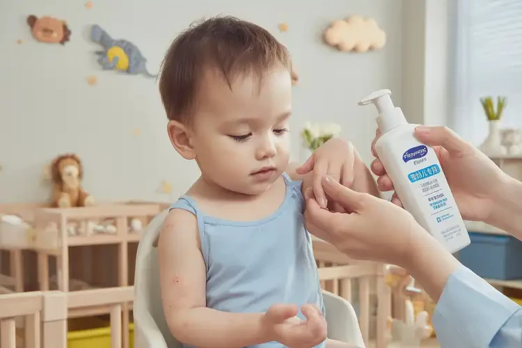 幼兒手上有濕疹能夠徹底治愈嗎(圖3)