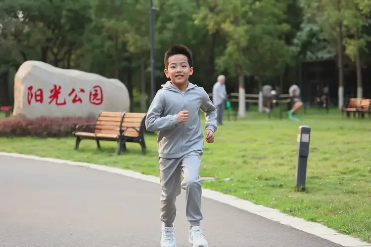 青少年大腿偶爾起濕疹可以治好嗎(圖1)