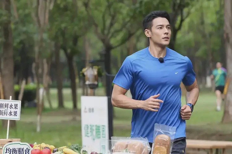 大學(xué)生肛周出現(xiàn)濕疹可以治好嗎(圖1)