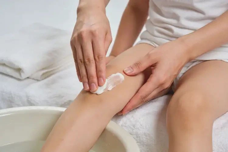 儿童小腿出现湿疹可以治好吗(图2)