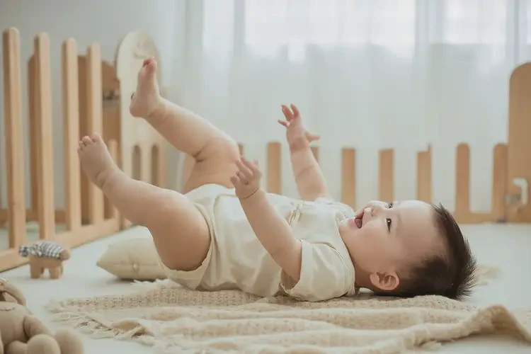 嬰兒脖子上有濕疹可以治好嗎(圖1)