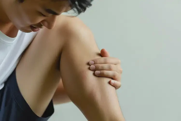 男人小腿出濕疹可以治好嗎(圖4)