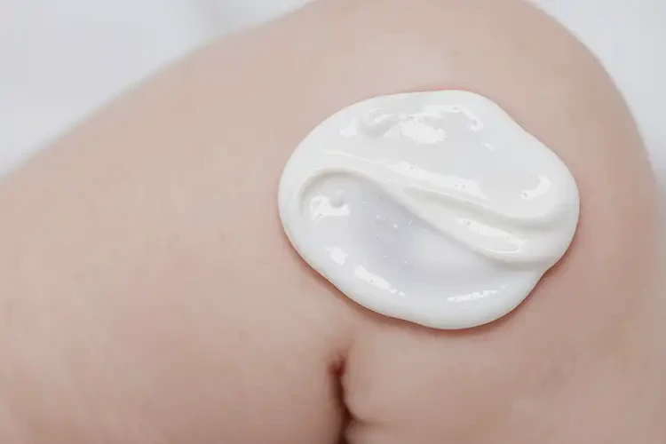 嬰兒小腿上有濕疹能治好嗎(圖2)