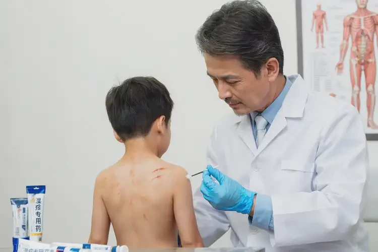 小兒脖子有濕疹可以治好嗎(圖3)