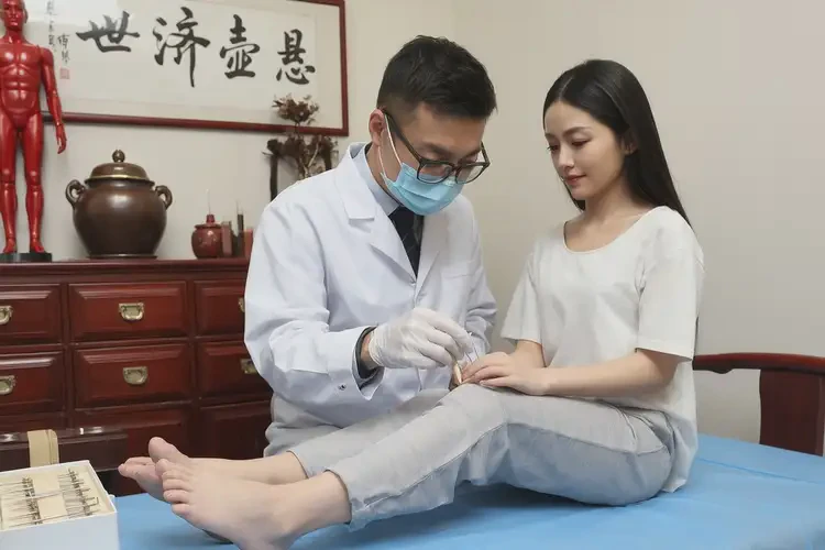 女性小腿有濕疹可以治好嗎(圖2)