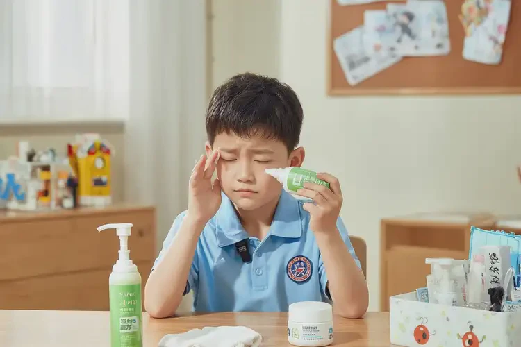 小學生肚子上經(jīng)常長濕疹能夠徹底治愈嗎(圖2)