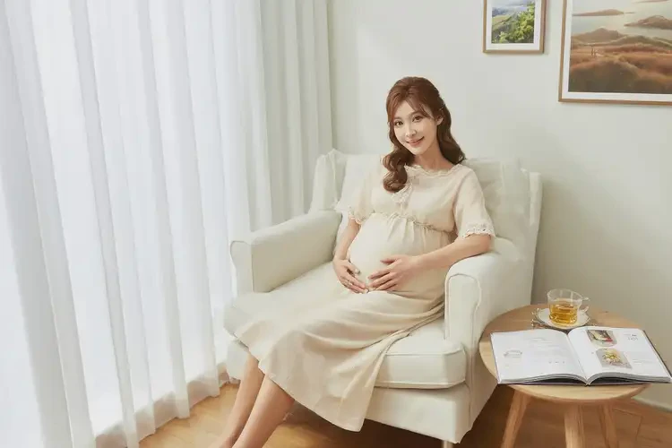 孕妇大腿上经常起湿疹可以治好吗(图1)