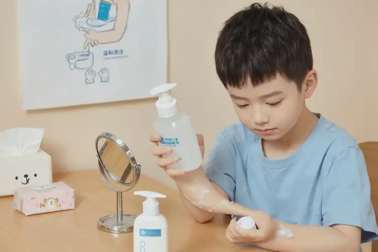 兒童手臂上起濕疹能徹底自愈嗎(圖2)