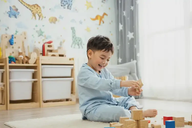 幼儿手臂上经常长湿疹可以治好吗(图1)