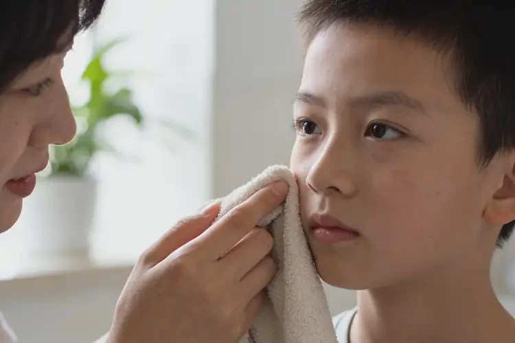 少儿脸上长湿疹可以治好吗(图4)