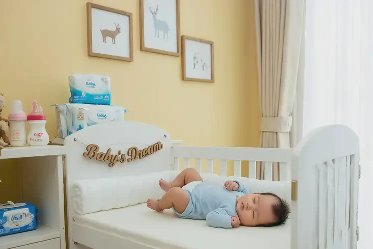 宝宝全身出现湿疹不管它会自己好吗(图1)