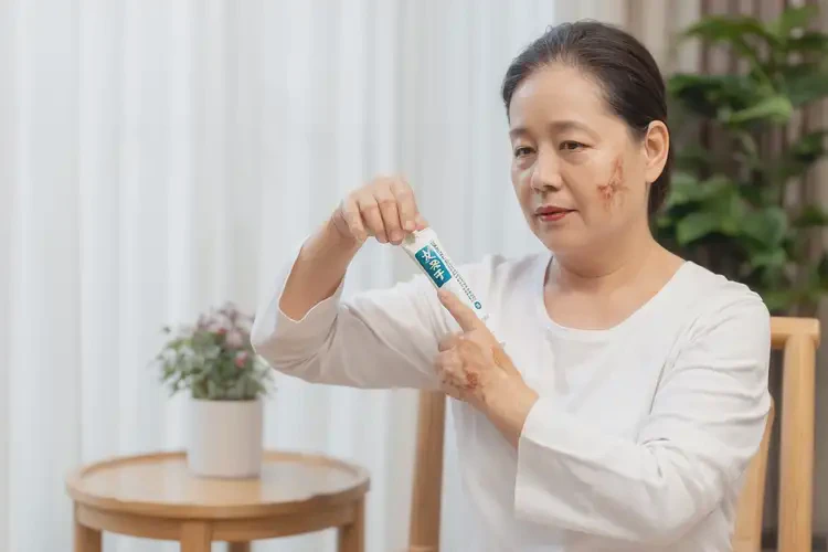 女性大腿長濕疹可以治好嗎(圖3)