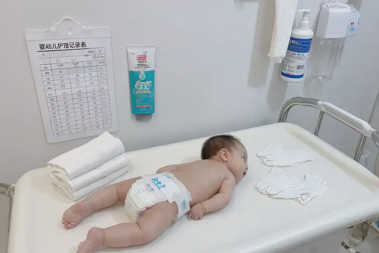 嬰幼兒肛周長濕疹可以治好嗎(圖3)