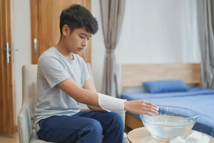 男生身上有濕疹可以治好嗎(圖2)