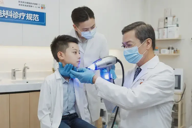 儿童屁股出湿疹可以治好吗(图1)