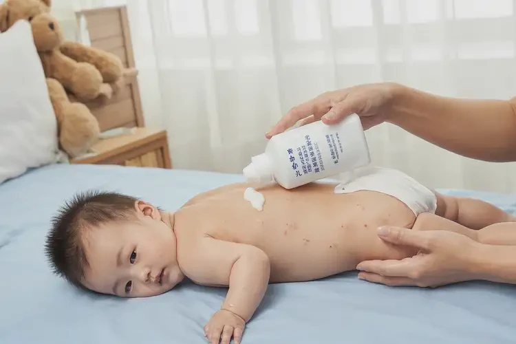 婴幼儿脖子经常起湿疹能治好吗(图2)