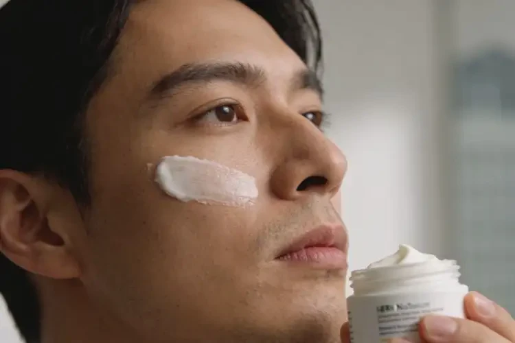 男性面部出湿疹不管它会自己好吗(图3)