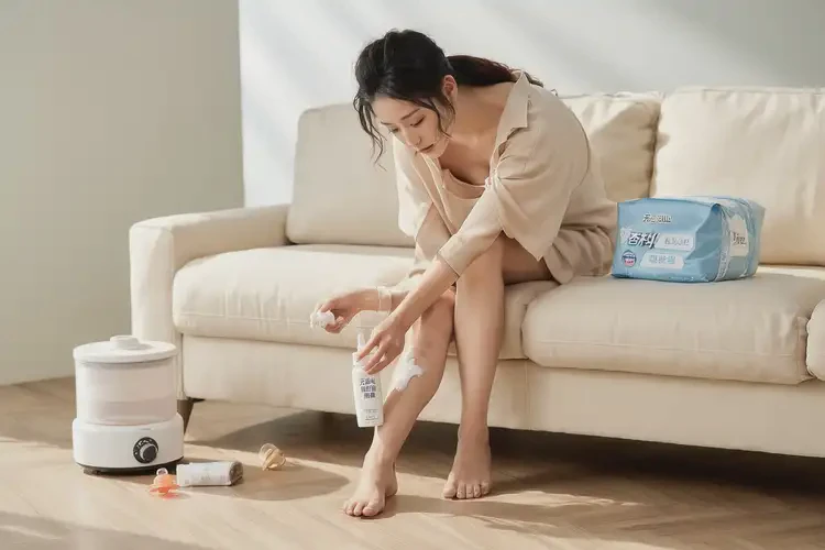 哺乳期妈妈小腿上偶尔起湿疹可以治好吗(图4)