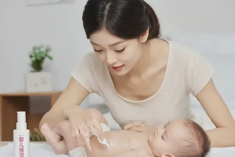 婴儿手上经常起湿疹能治好吗(图2)