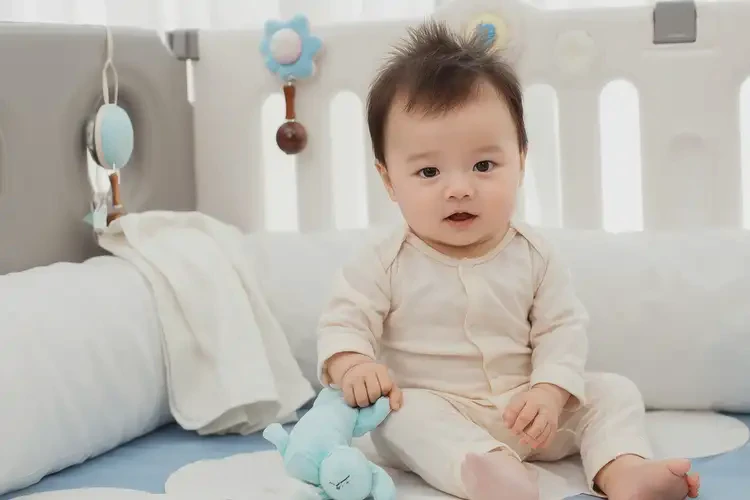 宝宝脚上起湿疹能治好吗(图1)