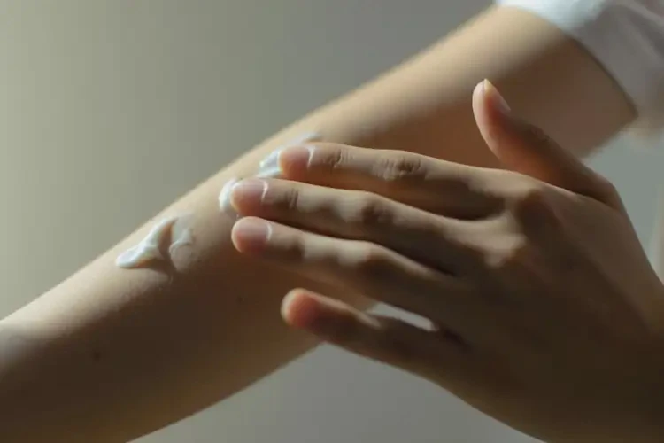 男人手臂上起湿疹可以治好吗(图4)