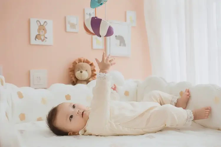 婴儿小腿经常起湿疹能治好吗(图1)