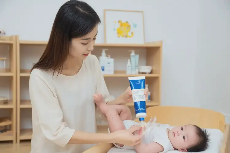 婴儿全身出现湿疹能治好吗(图3)