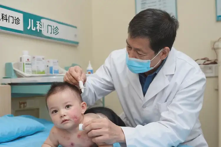 婴幼儿脖子经常起湿疹能治好吗(图3)