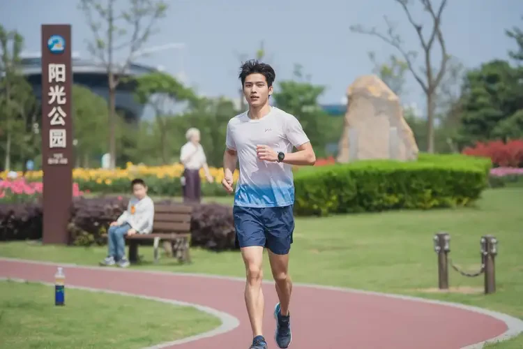 男人手臂有湿疹可以治好吗(图1)