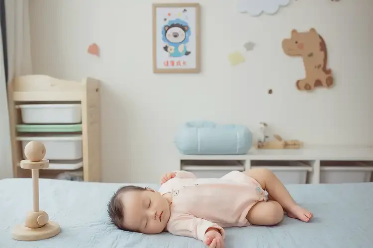 婴幼儿脖子起湿疹可以彻底自愈吗(图2)