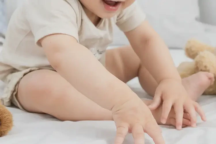 小儿四肢容易长湿疹可以治好吗(图4)