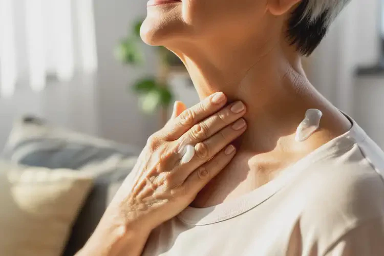 老年人脖子容易起湿疹可以治好吗(图4)