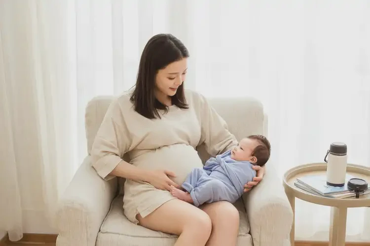 哺乳期妈妈屁股偶尔起湿疹可以治好吗(图4)