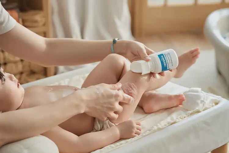 婴幼儿小腿有湿疹能治好吗(图2)
