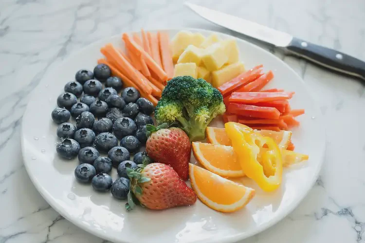 青少年脚上容易起湿疹可以治好吗(图1)