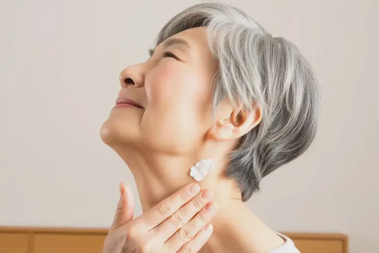 老年人脖子出现湿疹可以治好吗(图4)