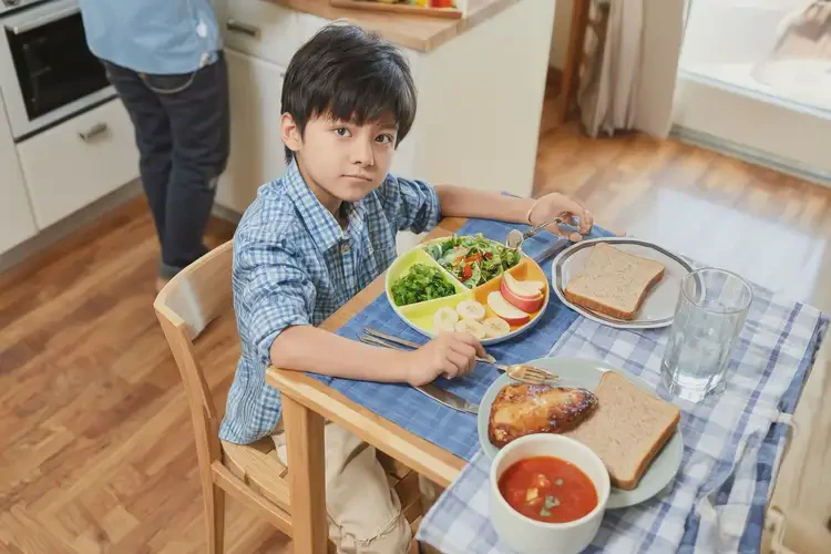 小学生四肢容易起湿疹可以治好吗(图1)
