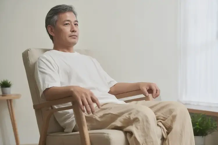 男人大腿上起湿疹可以治好吗(图1)