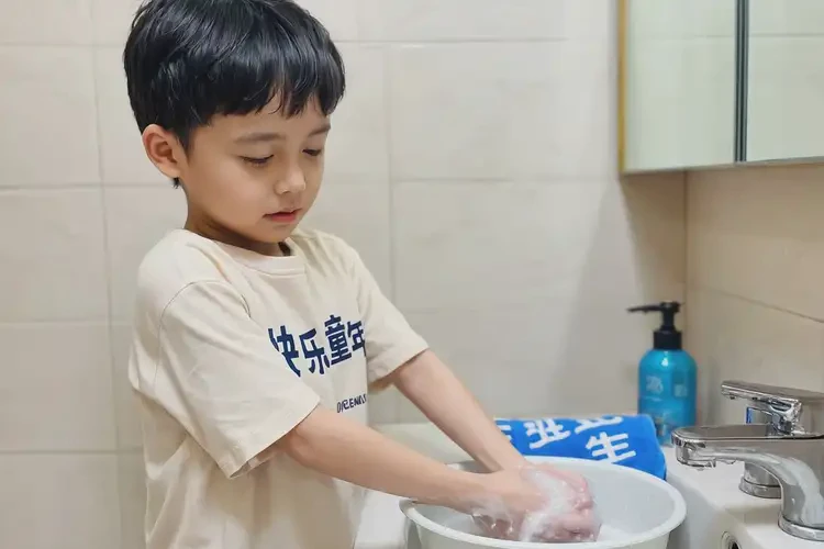 小学生肛周偶尔长湿疹能不能彻底自愈(图2)