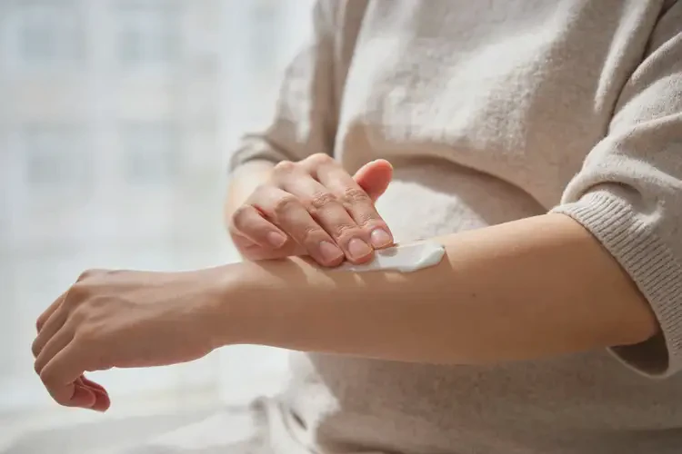 哺乳期妈妈全身经常起湿疹可以治好吗(图4)