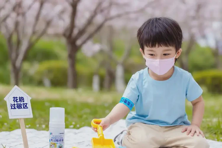 少儿手上起湿疹能治好吗(图1)