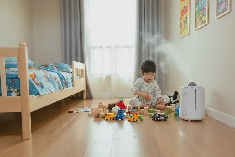 孩子脖子上偶尔长湿疹能治好吗(图1)