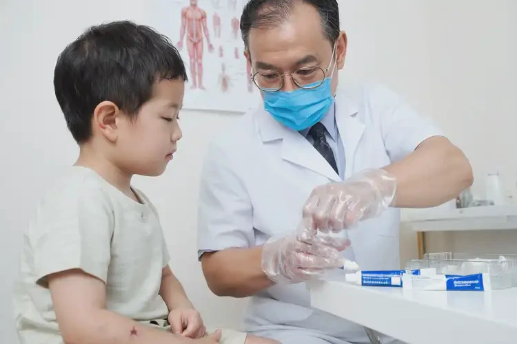 小儿四肢出湿疹能治好吗(图3)