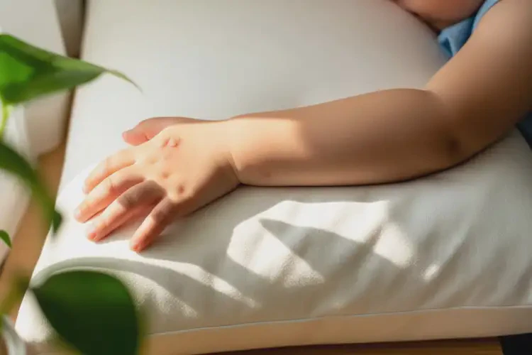 少儿手臂上容易长湿疹能治好吗(图3)