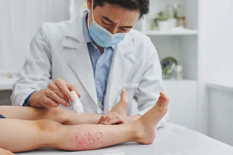 孩子小腿上出现湿疹能治好吗(图3)